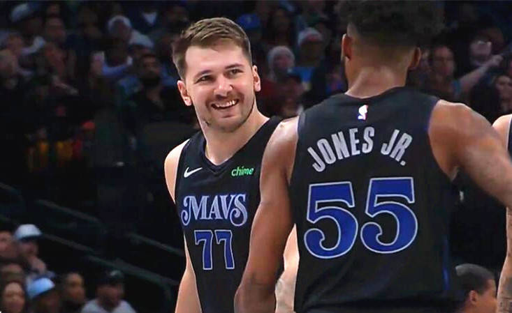 意甲：体育米兰以2比1击败科莫