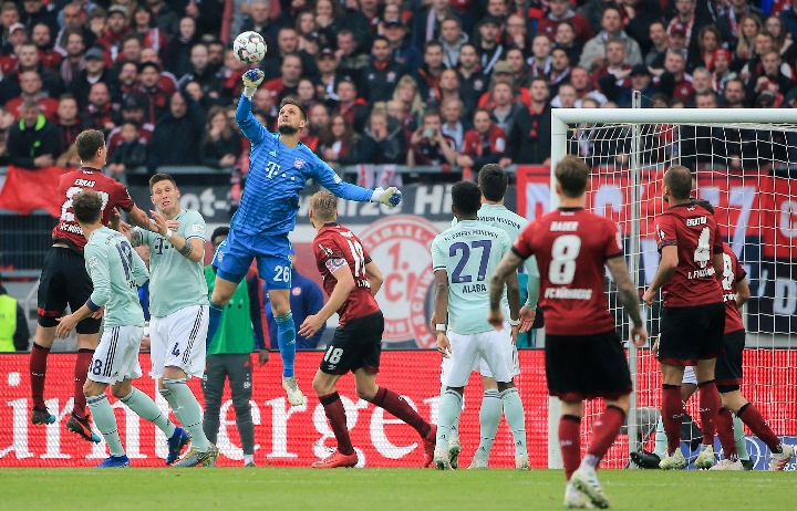 18岁“杜锋接班人”惊艳表现，广东男篮迎来新‘锋线大脑’