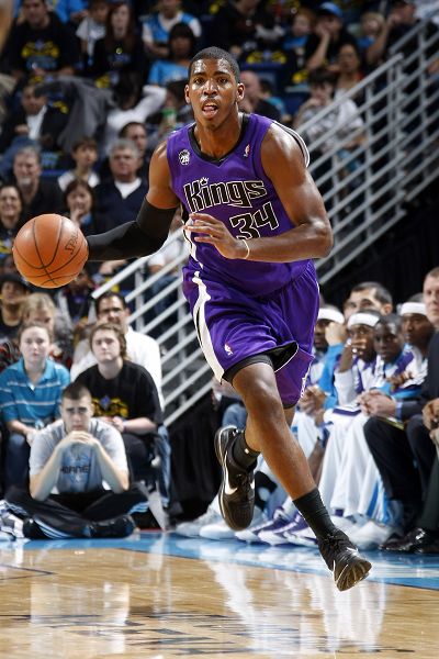 辽篮吞下两连败！外援拿一半分数，流泪退场！