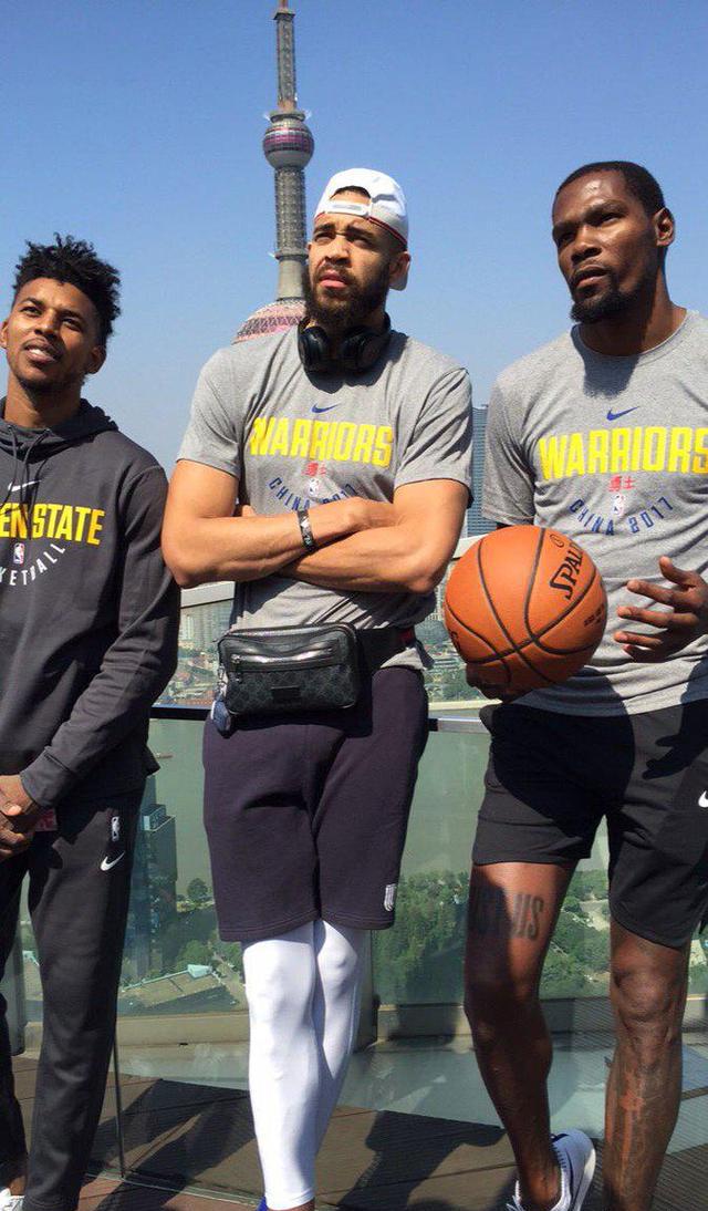 洛杉矶道奇队宣布签下前全明星内野手，为大谷翔平提供更好的保护