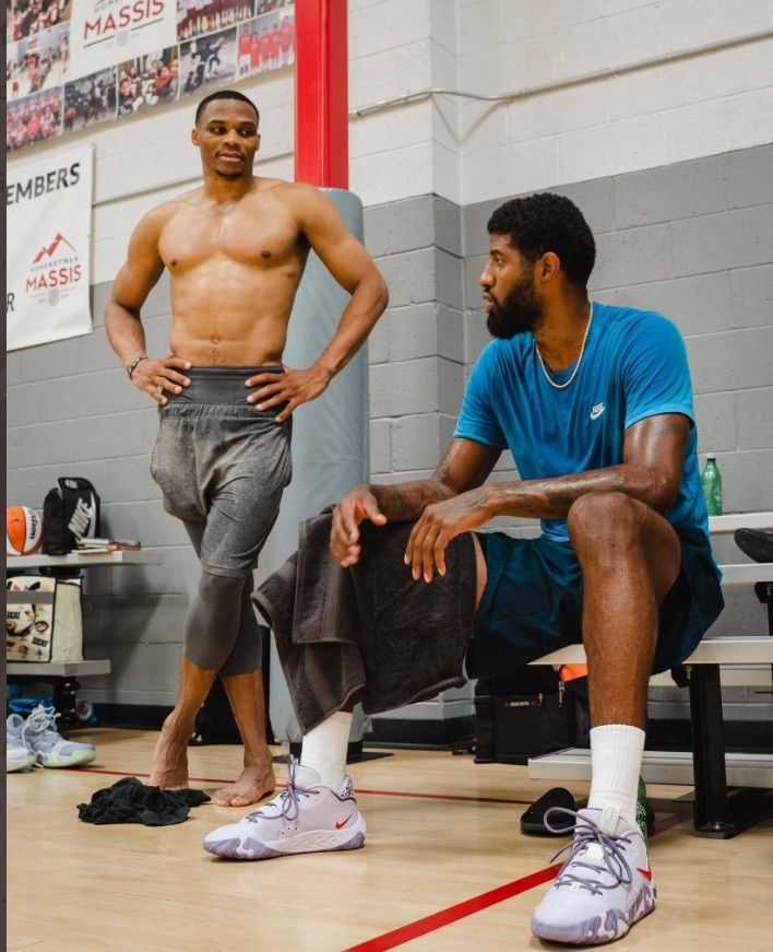 英超｜补赛战埃弗顿要回勇 利物浦盼巩固领先